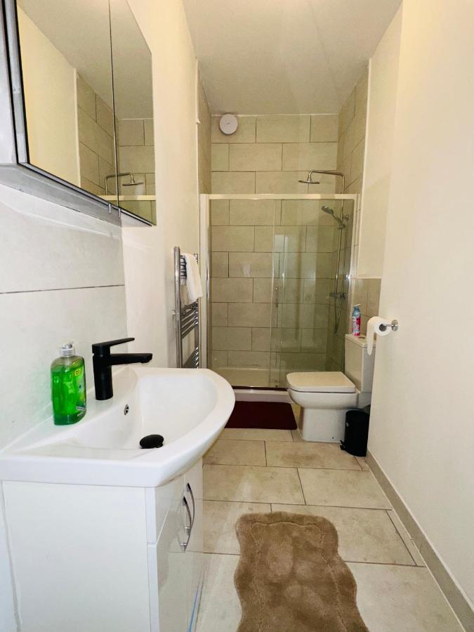 Newly Refurbished Two Bedrooms Flat St Leonards-on-Sea Esterno foto