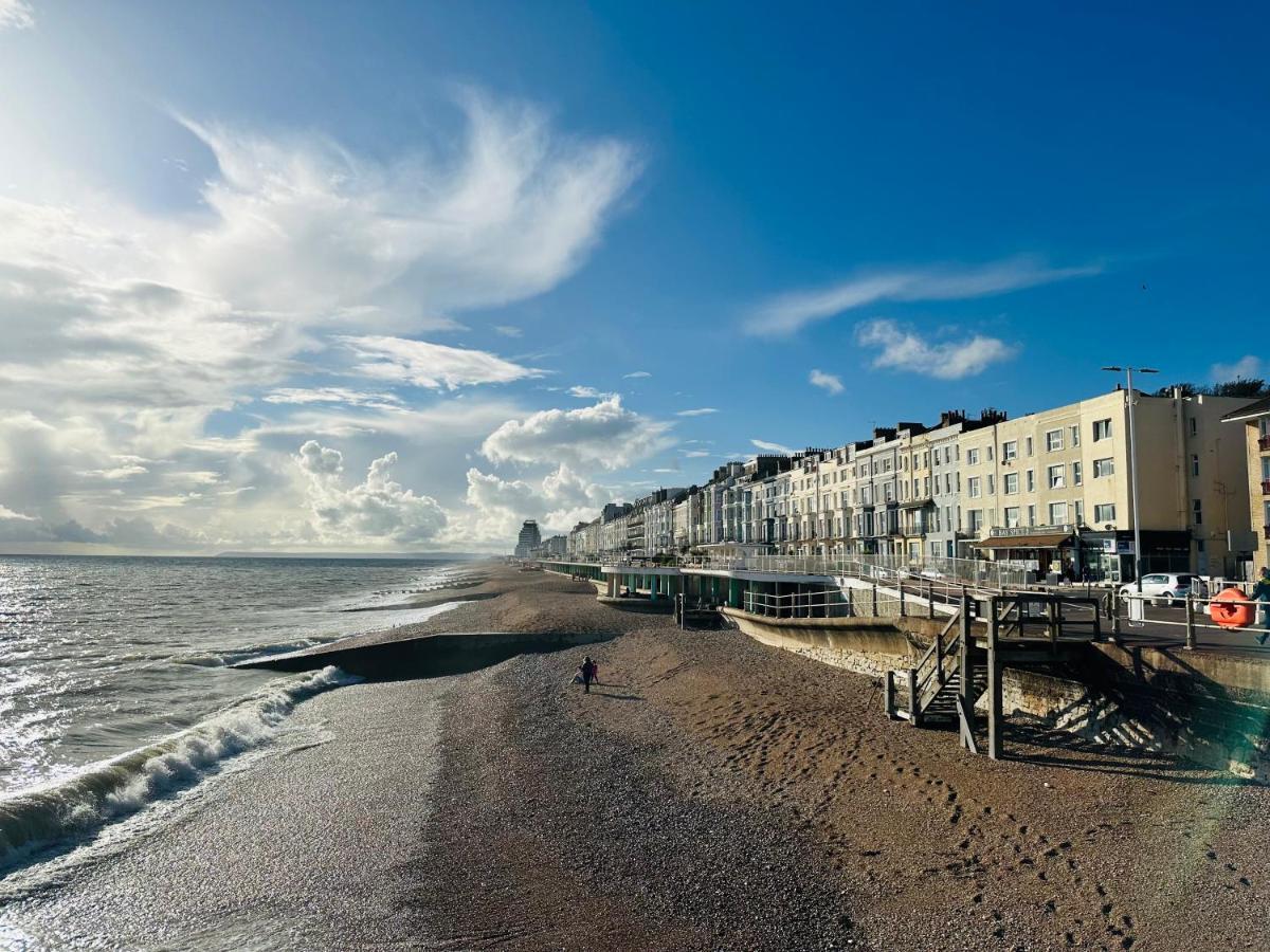 Newly Refurbished Two Bedrooms Flat St Leonards-on-Sea Esterno foto