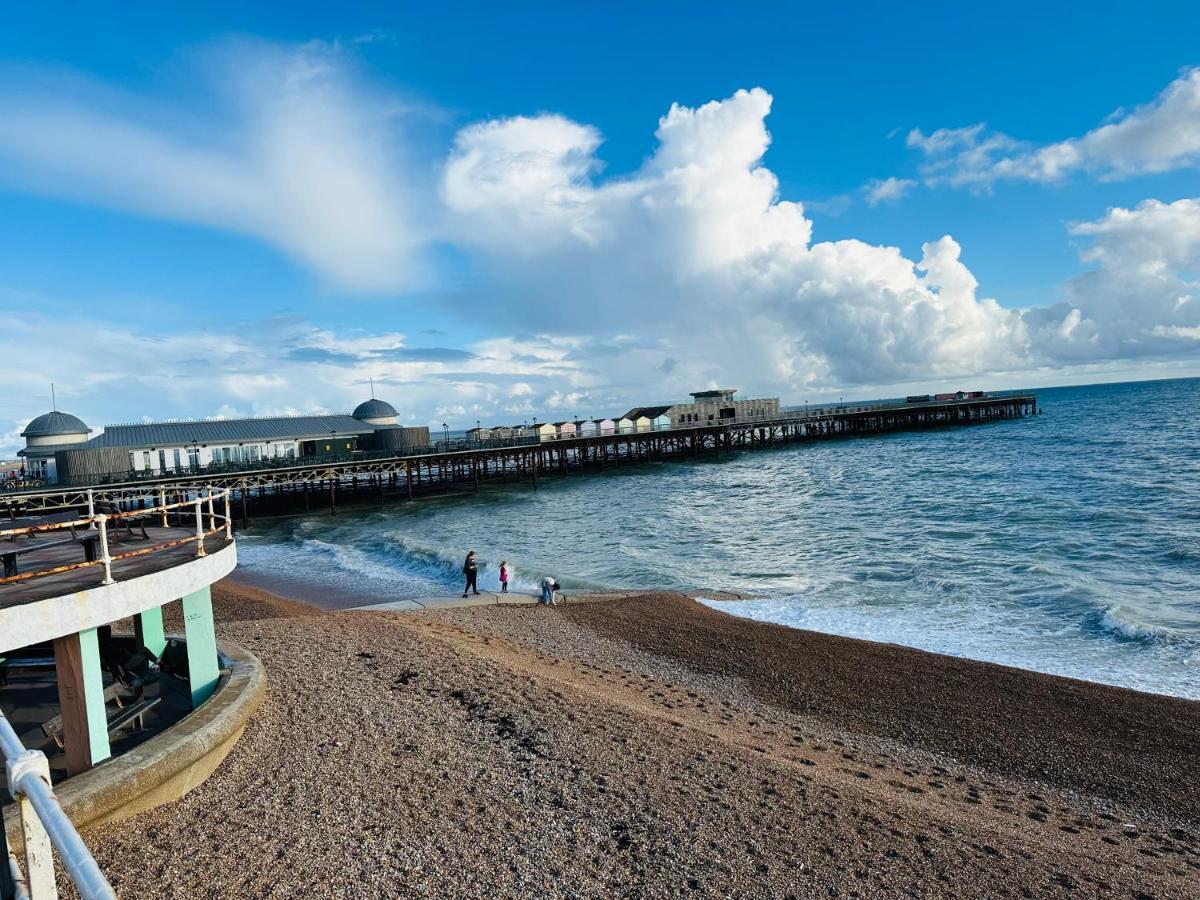 Newly Refurbished Two Bedrooms Flat St Leonards-on-Sea Esterno foto